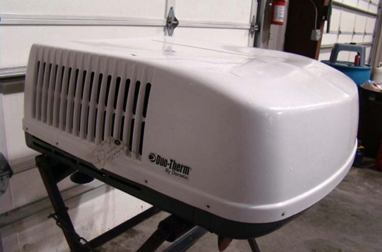 how-many-amps-does-an-rv-air-conditioner-draw