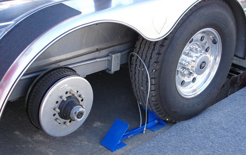 What-Does-it-Mean-to-Have-an-Unbalanced-Trailer-Tire