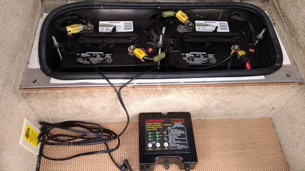 charging rv battery while driving